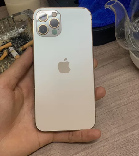 12pro 美版无锁 128g 全原仅换电...