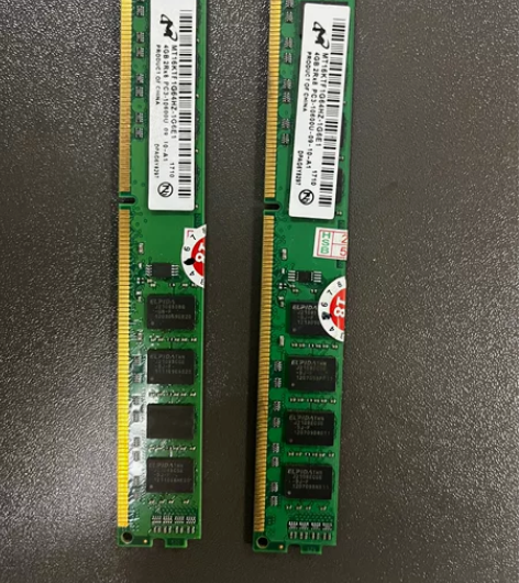 2条4g 内存条 ddr3  1333 一...