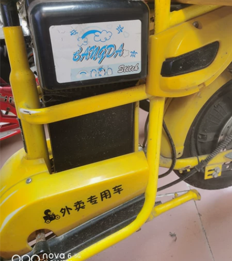 台铃外卖车,碟刹,9成新,锂电池。三个月前...