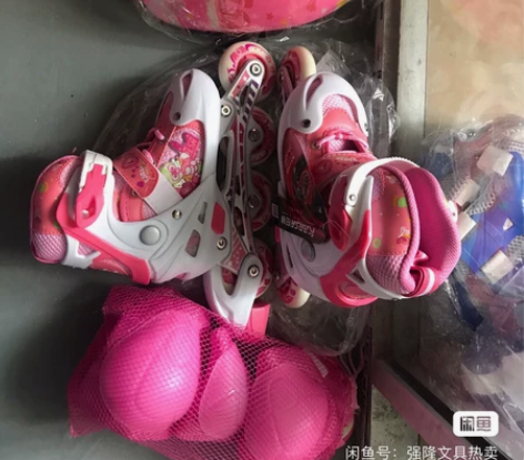 全新可调节带闪光轮溜冰鞋滑冰鞋汗冰S码女款...