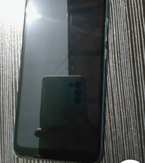 红米6pro，自己当备用机用的，可小刀 八...