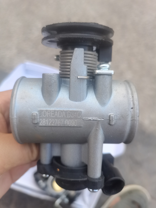 银刃250节气门总成一个,全新未使用