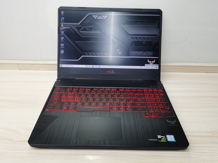 华硕 飞行堡垒FX86吃鸡游戏本I7 10...