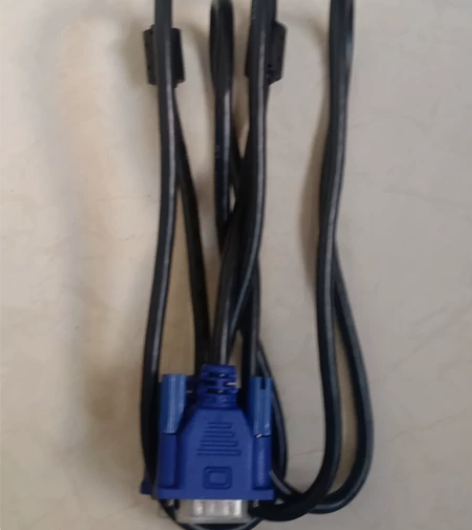显示器vga数据线,打印机数据线,网线,电...