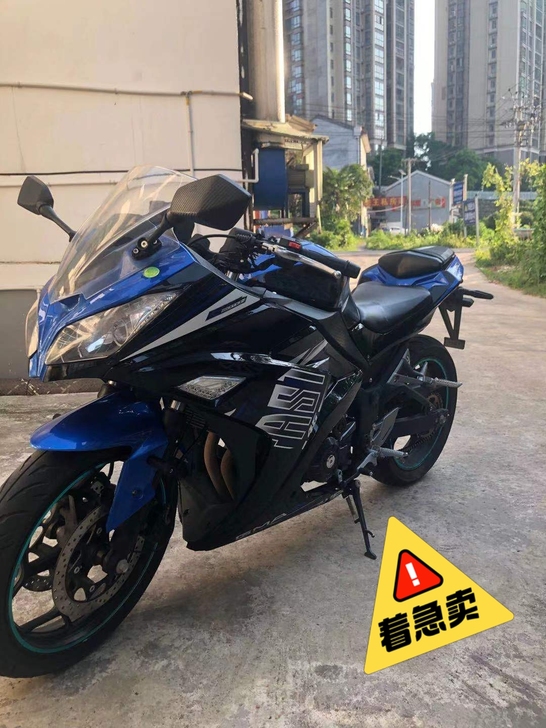20年底国四电喷小忍者400 随时上牌 车...