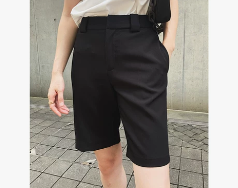 五分裤女 感兴趣的话点“我想要”和我私聊吧~