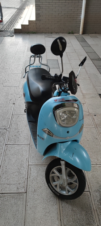 昆明理工大学出自用60v台铃电动车，19年...