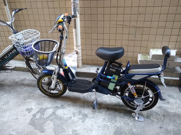 台铃锂电池电动车,48V12A,凤岗雁田布...