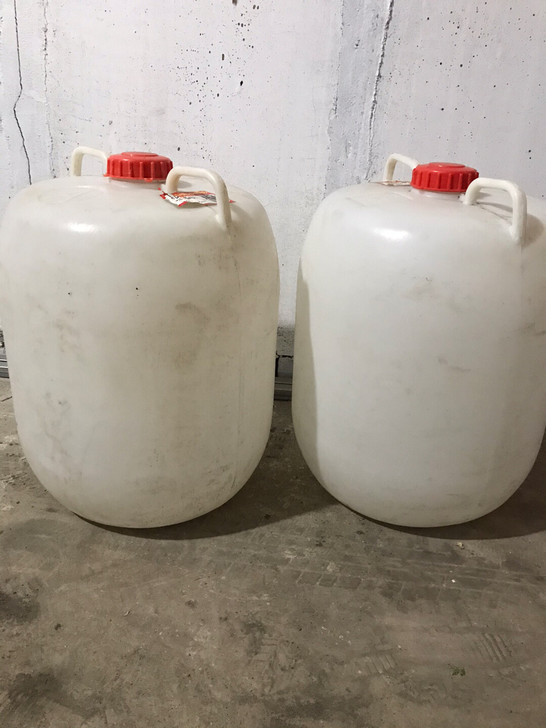 酒桶100斤的食品极。干净的装水，装氿，装...