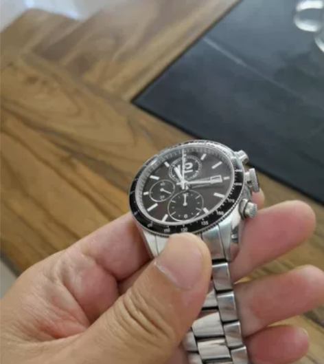 浪琴手表闲置出售,朋友送的,单表一只。贵重...