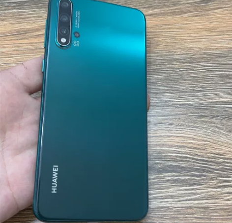 华为nova5 Pro 8+128 换过...