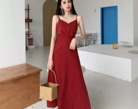 三亚海边度假红色沙滩裙女ins超火年会晚礼...