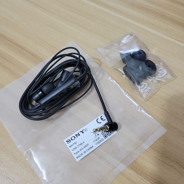 全新 原装立体声耳机标配索尼MH750重低...