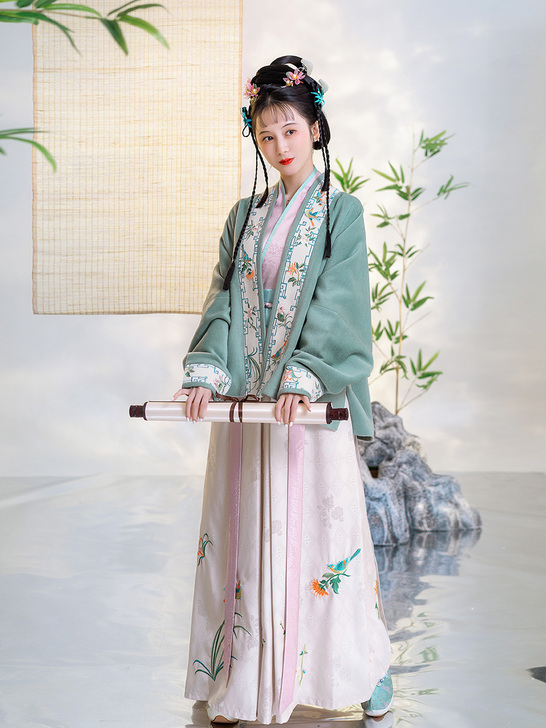 钟灵记 醉花阴四件套转手原因胖了穿不了了上...