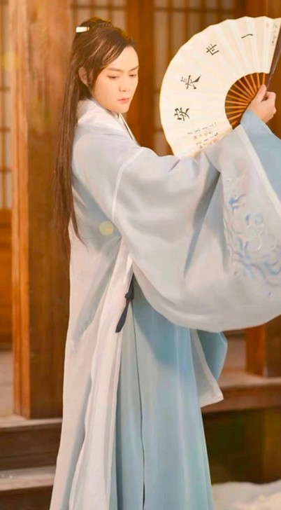 汉服大袖