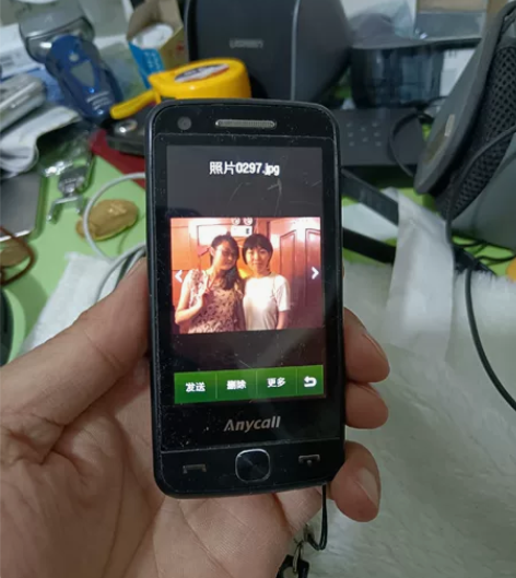 三星经典手机相机GT—M8910U，功能正...