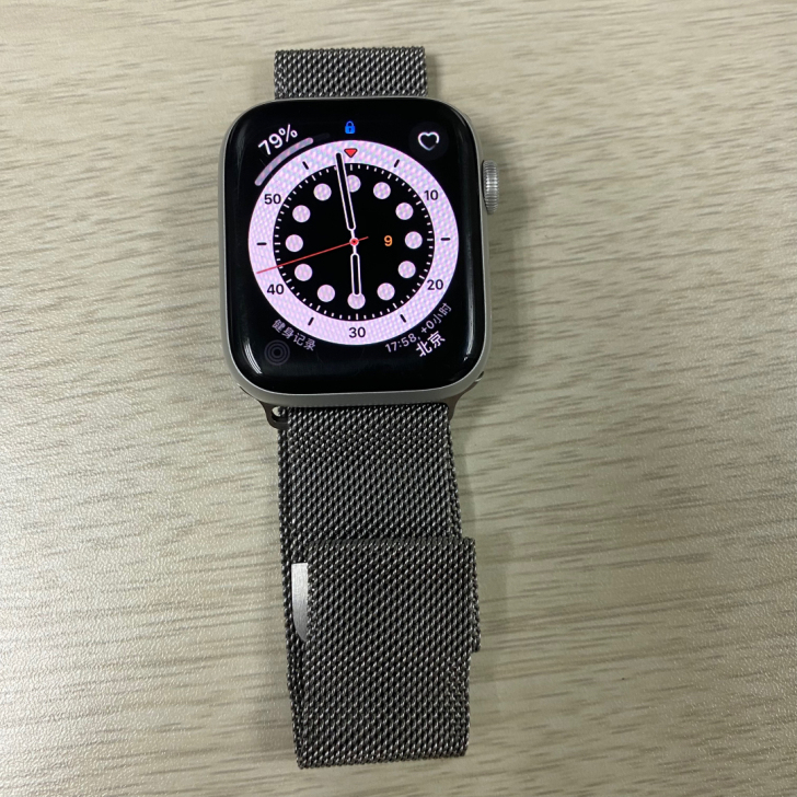 出自用苹果手表watch,六代,44mm,...