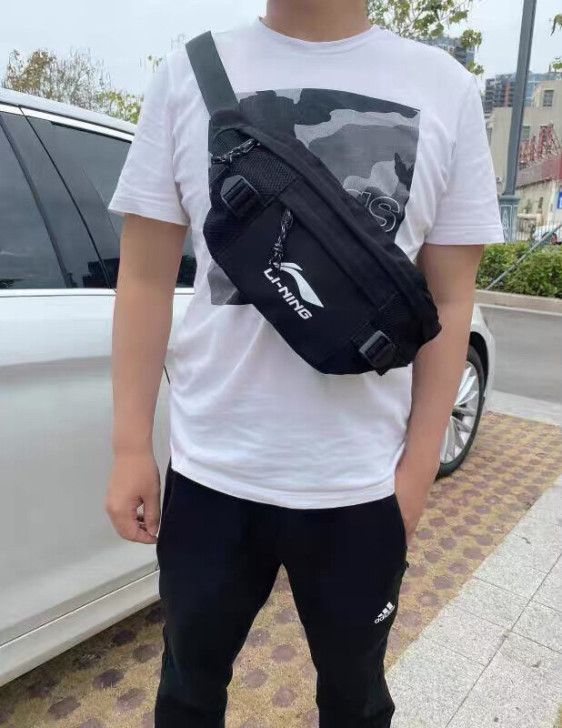 李宁腰包全新现货