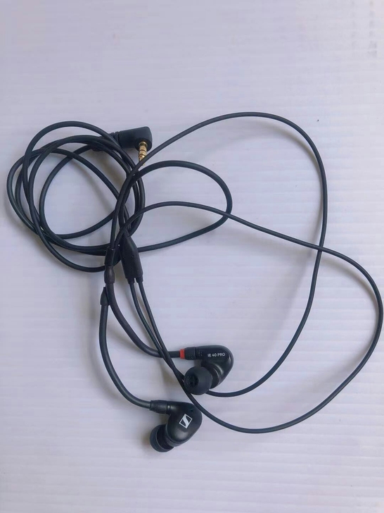 森海塞尔(Sennheiser) IE40...