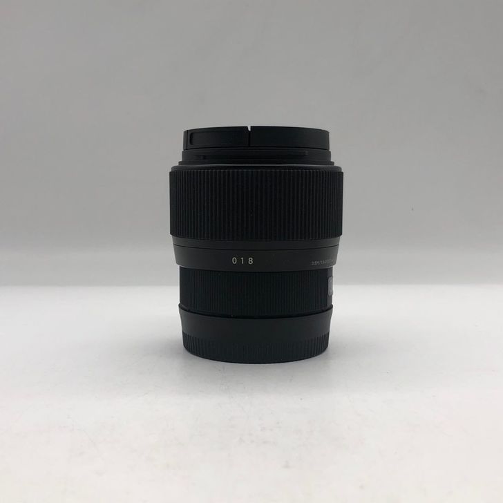 99新适马 56mm f/1.4