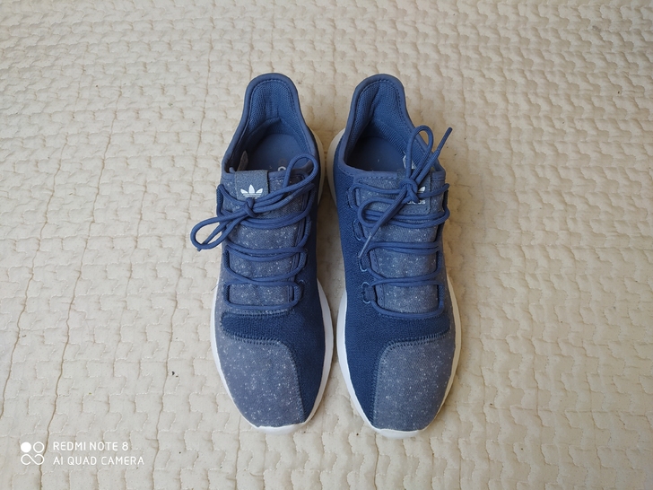 44码阿迪达斯三叶草系列运动鞋休闲鞋跑步鞋...