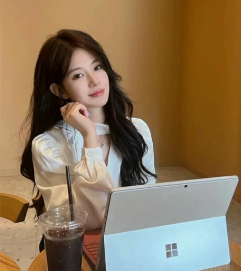 微软Surface Pro 7 第十代英特...
