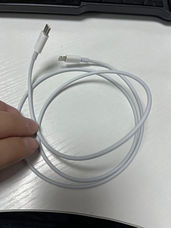 苹果20W快充1米充电线