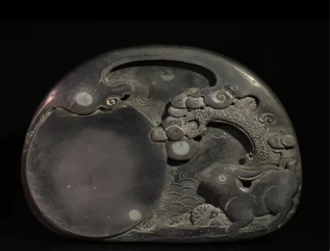 老砚台 端砚玉兔望月，上乘石料，质地细腻、...