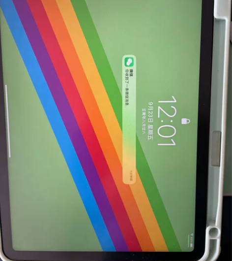 iPad air4 64g98新有盒,...