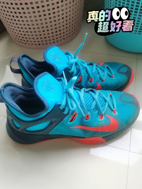 篮球鞋太多了,出一双。nike zoom ...