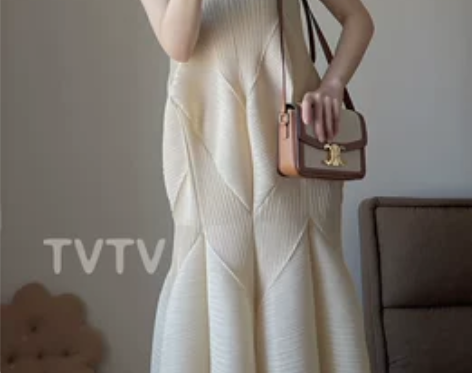TVTV 奶油蛋糕裙~设计感定制面料三宅褶...