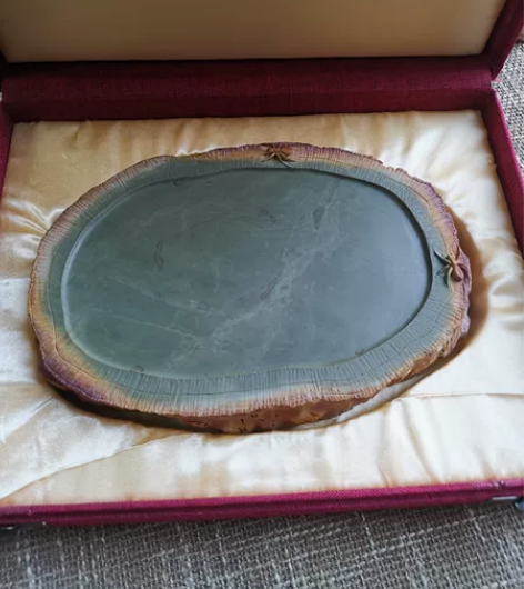 肇庆端砚 绿端,工艺品 感兴趣的话点“我想...