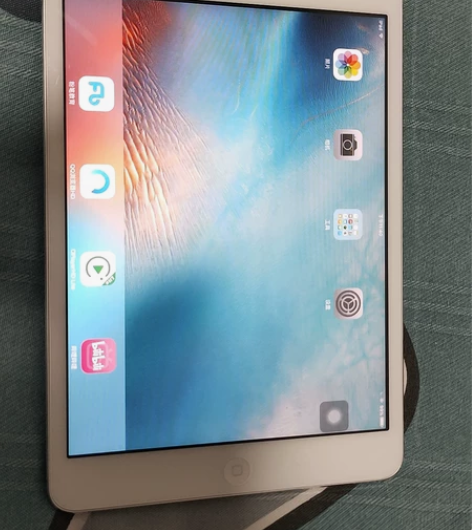 闲置很久的平板电脑ipad mini1,...