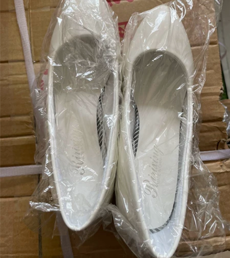 库存特价处理夏季工作鞋女黑色坡跟平底单鞋女...