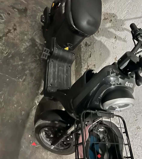 95新电动车 疫情搬家回农村 带不走 刚买...