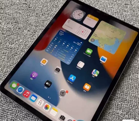 毕业转让,女学生自用的一台平板iPad 2...