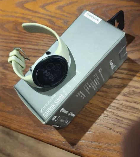 Garmin佳明swim2，游泳手表，质保...