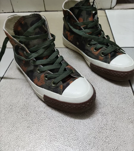Converse匡威高帮迷彩休闲板鞋36码...
