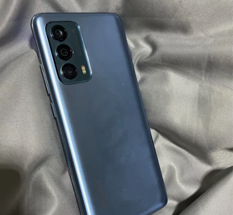 魅族18 8加128g 渡海成色很新 感兴...