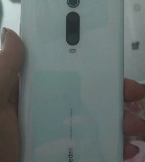 红米k20pro尊享版512g，手机不能听...