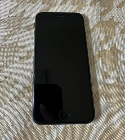 iPhone 8 深空灰128G 外...