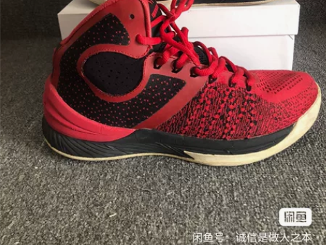 篮球鞋正品乔丹篮球鞋42.5码，无损坏，整...