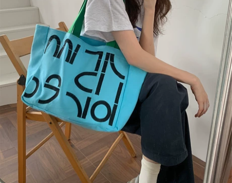 休闲帆布包包女2022新款百搭时尚大容量单...