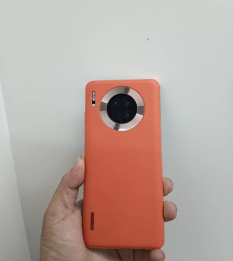 低价出售华为mate30，5G手机，8+1...