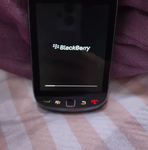 黑莓9800 滑盖手机丝滑顺畅 移...