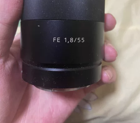 索尼f55，1.8，拍人像镜头，成色新，加...
