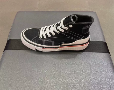 全新 ： 品牌型号 ：李宁板鞋（高帮） 新...
