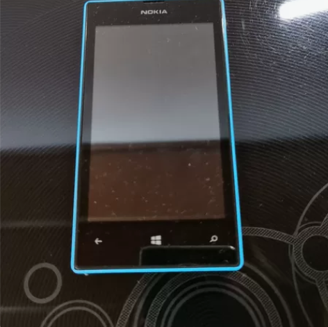 诺基亚Lumia520,咸鱼入手。体验一下...