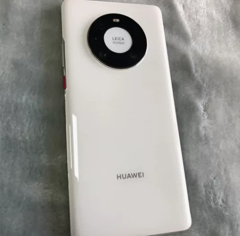 华为mate40pro8+256釉白色，我...