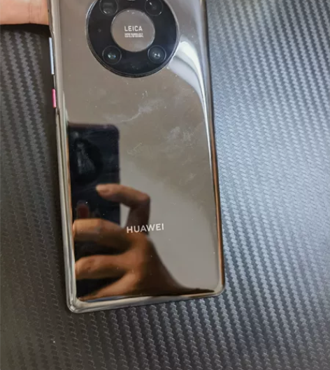 华为mate40pro4g  个人用了一年...